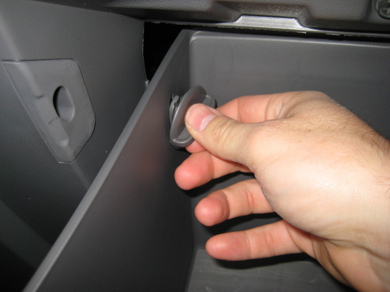 Hyundai-Sonata-HVAC-Cabin-Air-Filter-Replacement-Guide-006