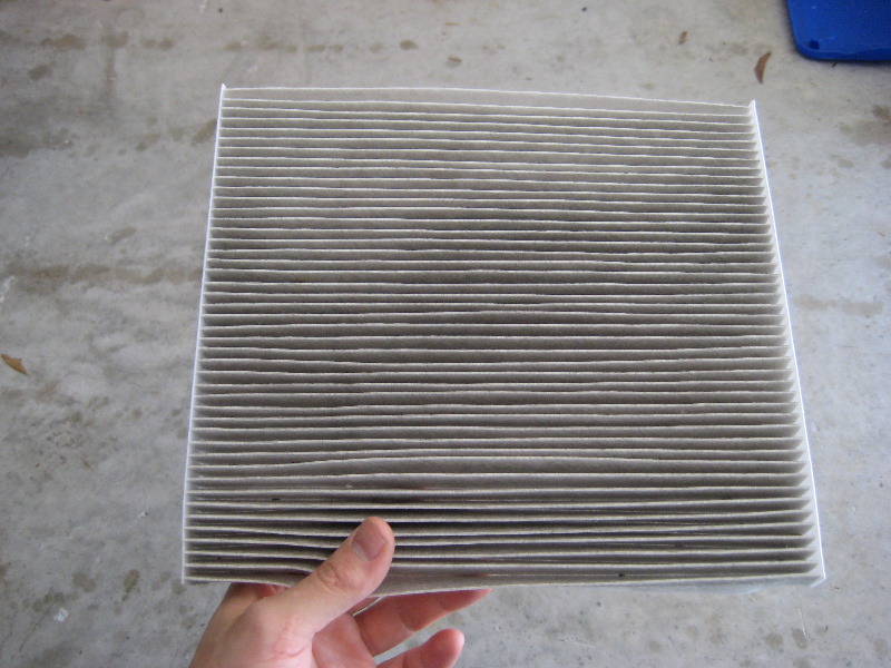 Hyundai-Sonata-HVAC-Cabin-Air-Filter-Replacement-Guide-019