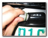 Hyundai-Sonata-License-Plate-Light-Bulb-Replacement-Guide-005