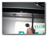 Hyundai-Sonata-License-Plate-Light-Bulb-Replacement-Guide-012