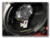 Hyundai-Tucson-Headlight-Bulbs-Replacement-Guide-005