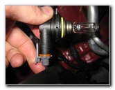 Hyundai-Tucson-Headlight-Bulbs-Replacement-Guide-012