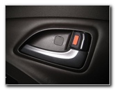 Hyundai-Tucson-Interior-Door-Panel-Removal-Guide-002