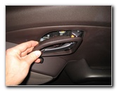 Hyundai-Tucson-Interior-Door-Panel-Removal-Guide-024