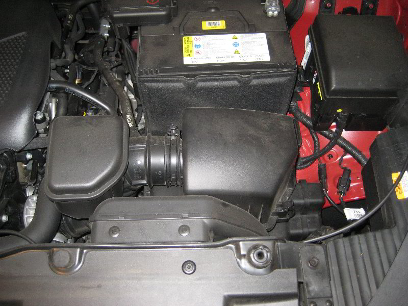 Hyundai-Tucson-Theta-II-I4-Engine-Air-Filter-Replacement-Guide-001