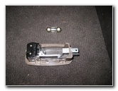 Hyundai-Tucson-Vanity-Mirror-Light-Bulb-Replacement-Guide-008