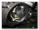 Hyundai-Veloster-Headlight-Bulbs-Replacement-Guide-015