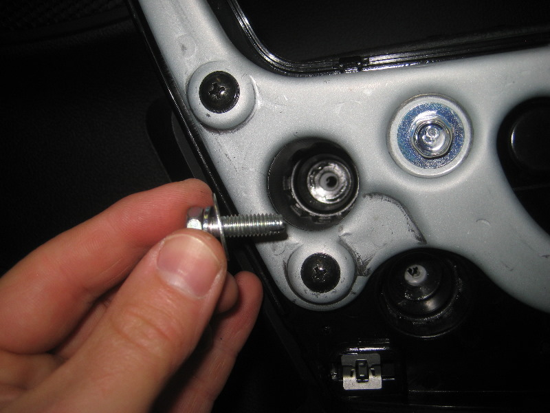 Hyundai-Veloster-Interior-Door-Panel-Removal-Guide-021