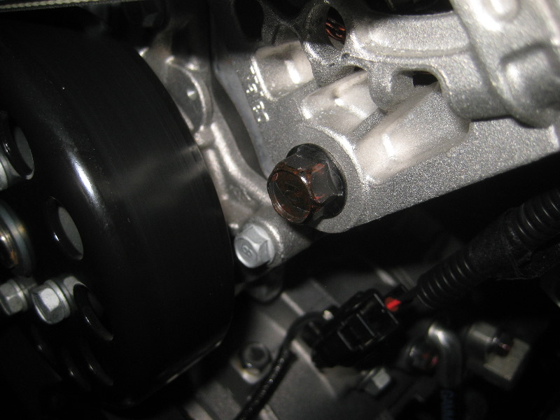 thumbnail image 2 of Hyundai Veloster Dual Stage Seat Belt Repair Service – You Mail Yours In 2 of 4
