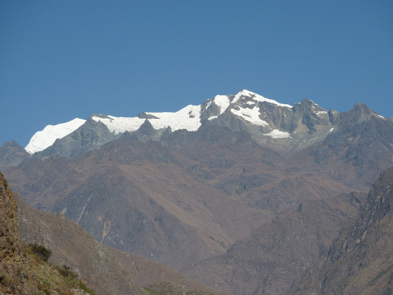 Inca-Hiking-Trail-To-Machu-Picchu-Peru-004