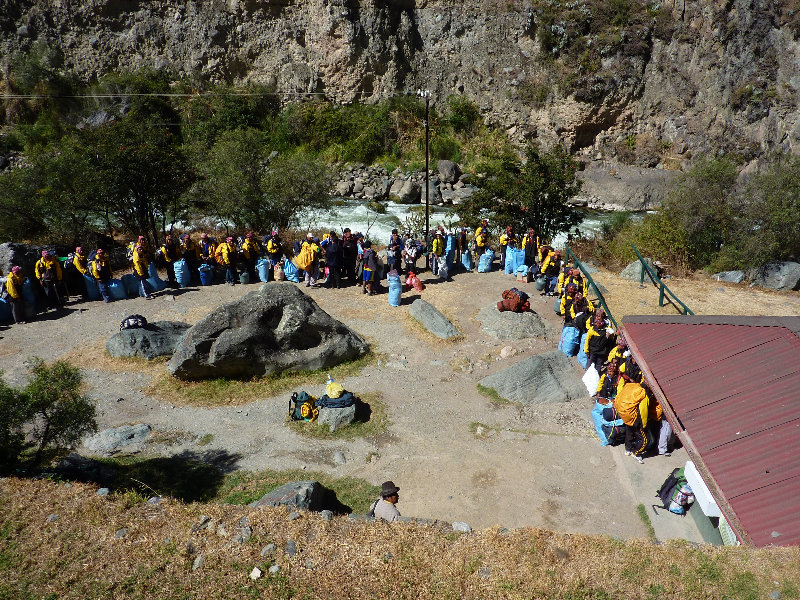 Inca-Hiking-Trail-To-Machu-Picchu-Peru-007