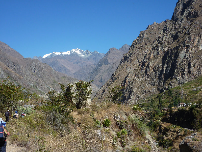 Inca-Hiking-Trail-To-Machu-Picchu-Peru-012