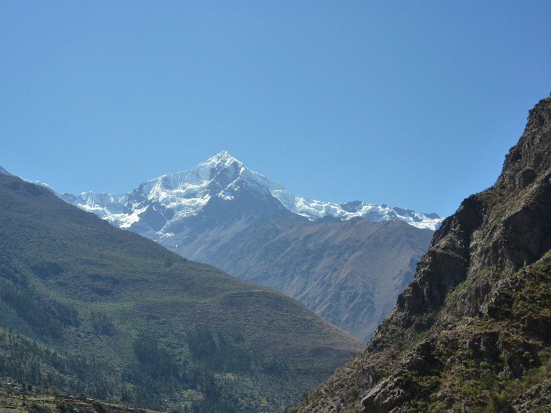 Inca-Hiking-Trail-To-Machu-Picchu-Peru-013