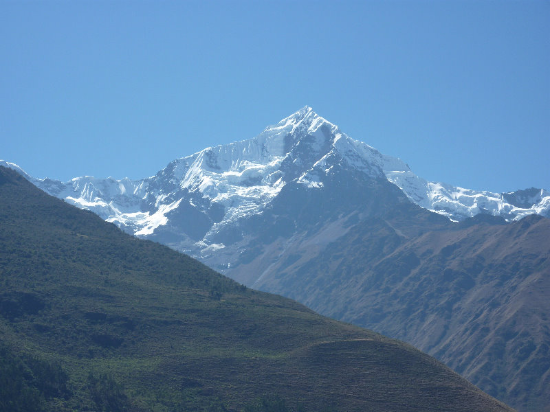 Inca-Hiking-Trail-To-Machu-Picchu-Peru-015