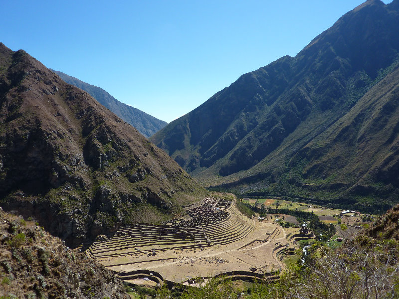 Inca-Hiking-Trail-To-Machu-Picchu-Peru-031