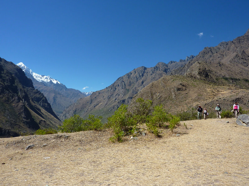 Inca-Hiking-Trail-To-Machu-Picchu-Peru-035