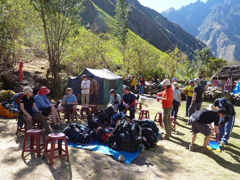 Inca-Hiking-Trail-To-Machu-Picchu-Peru-049
