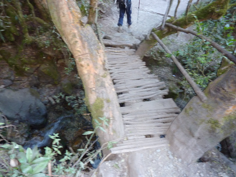Inca-Hiking-Trail-To-Machu-Picchu-Peru-074