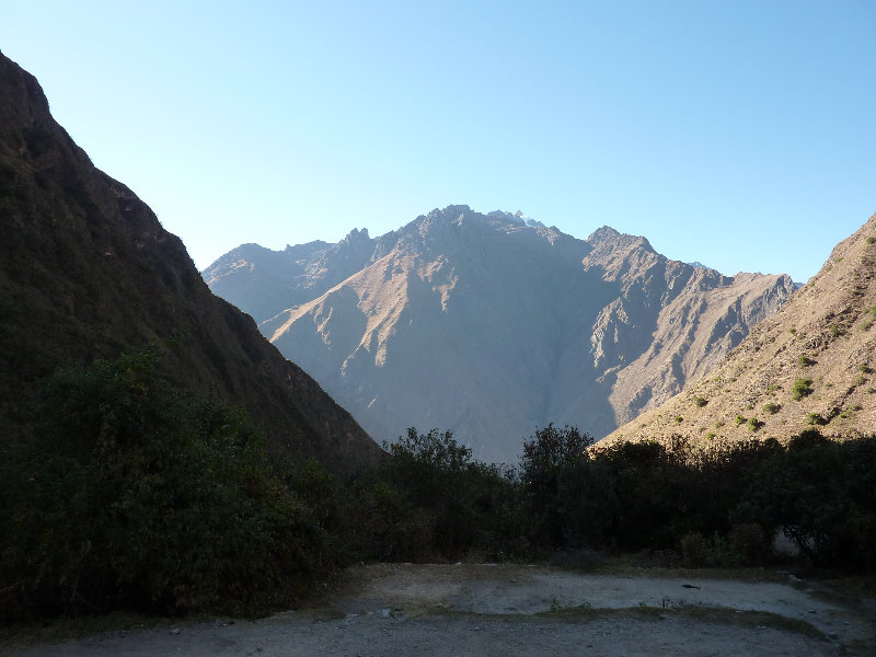 Inca-Hiking-Trail-To-Machu-Picchu-Peru-080