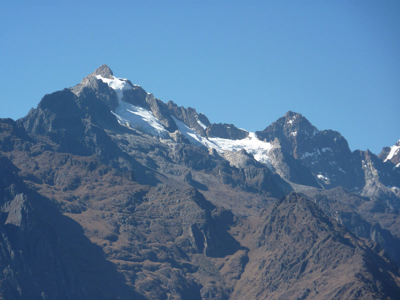 Inca-Hiking-Trail-To-Machu-Picchu-Peru-100