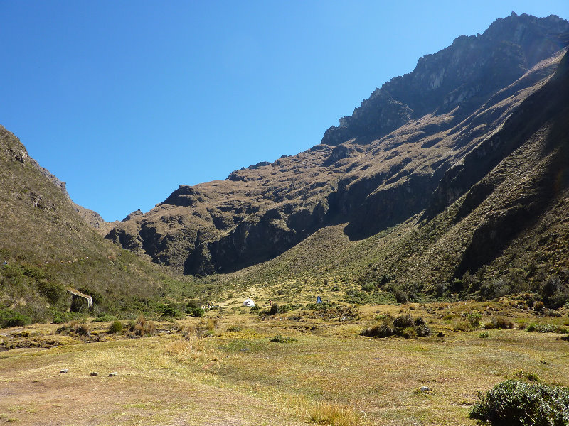 Inca-Hiking-Trail-To-Machu-Picchu-Peru-103