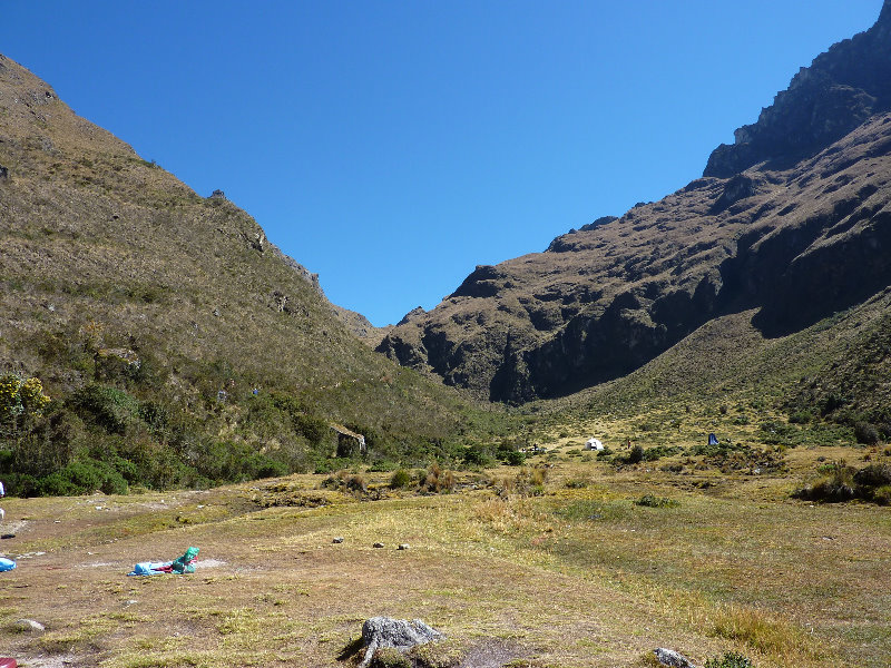 Inca-Hiking-Trail-To-Machu-Picchu-Peru-104