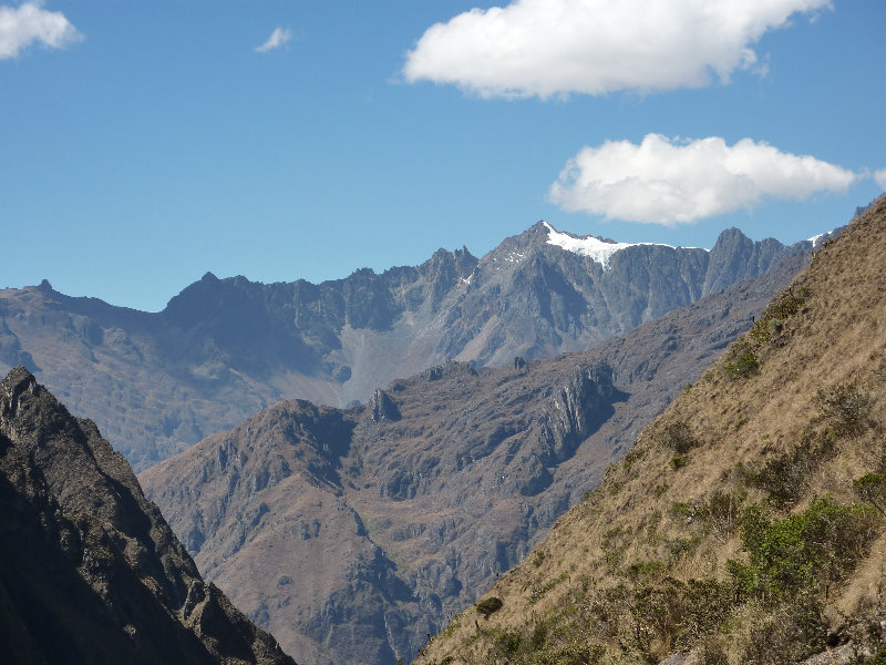 Inca-Hiking-Trail-To-Machu-Picchu-Peru-116