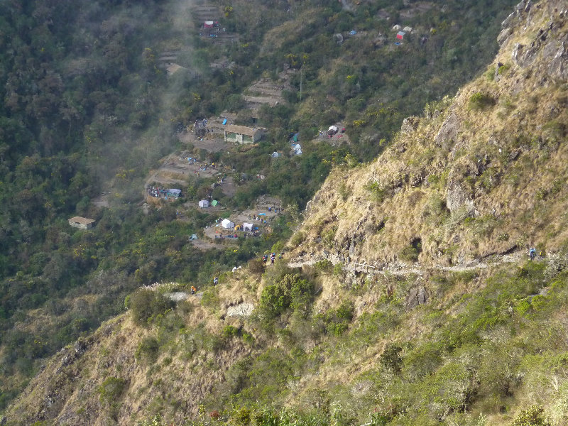 Inca-Hiking-Trail-To-Machu-Picchu-Peru-160