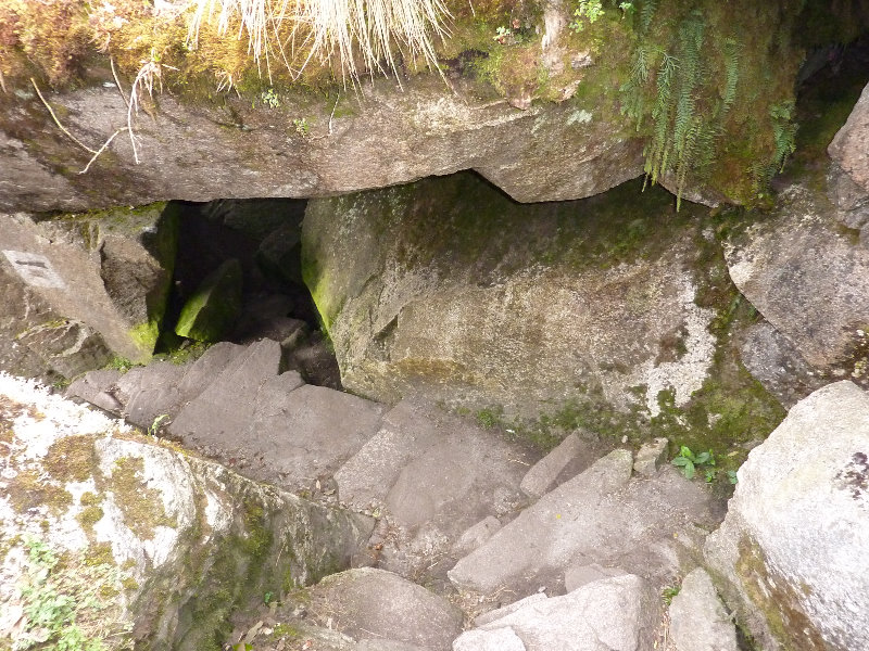 Inca-Hiking-Trail-To-Machu-Picchu-Peru-176