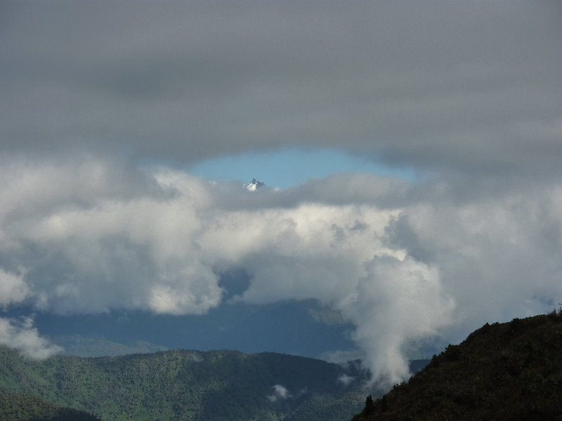 Inca-Hiking-Trail-To-Machu-Picchu-Peru-192