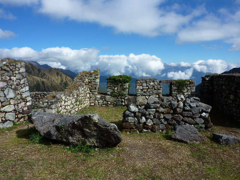 Inca-Hiking-Trail-To-Machu-Picchu-Peru-219