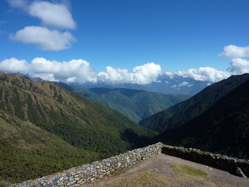 Inca-Hiking-Trail-To-Machu-Picchu-Peru-222