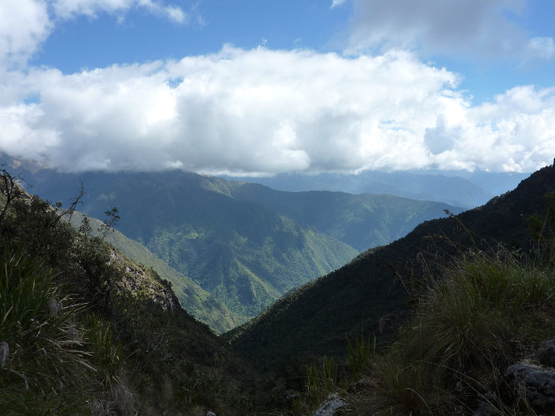 Inca-Hiking-Trail-To-Machu-Picchu-Peru-270