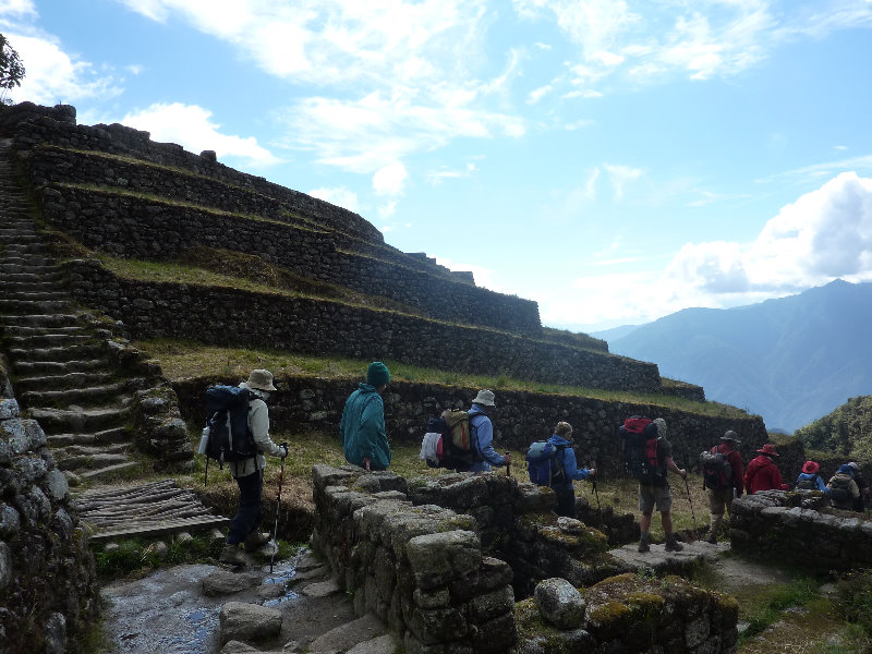 Inca-Hiking-Trail-To-Machu-Picchu-Peru-304