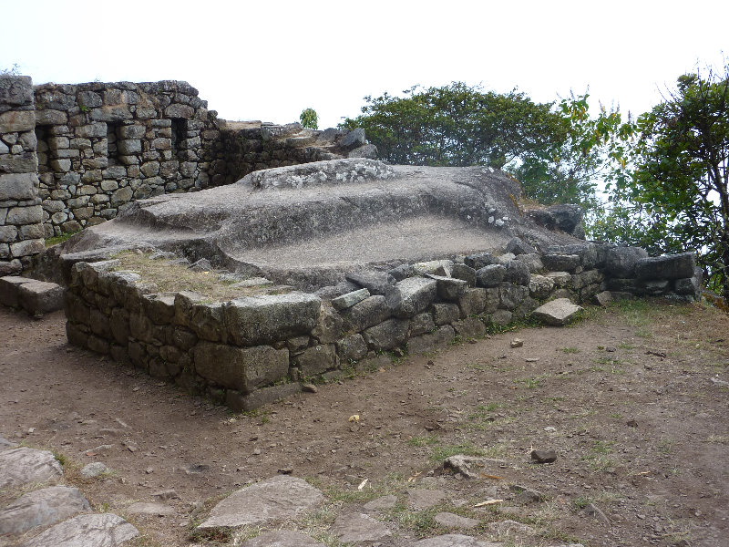 Inca-Hiking-Trail-To-Machu-Picchu-Peru-346