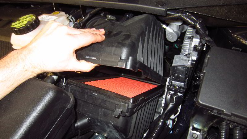 Infiniti-QX60-Engine-Air-Filter-Replacement-Guide-006