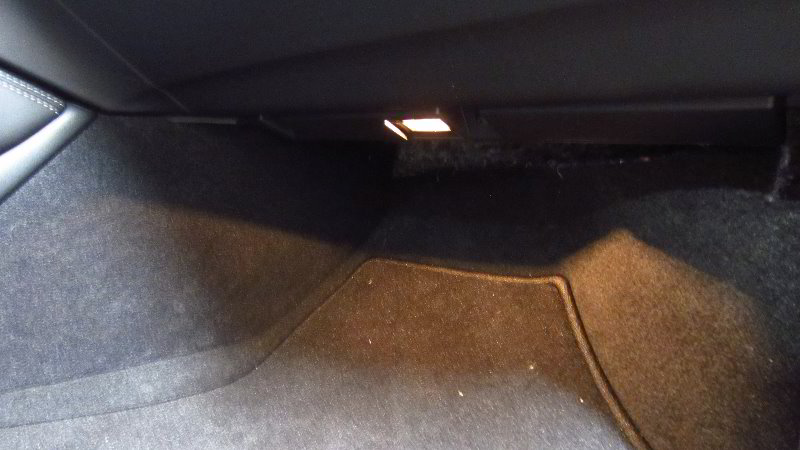 Infiniti-QX60-Footwell-Light-Bulb-Replacement-Guide-008