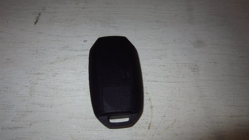 Infiniti-QX60-Intelligent-Key-Fob-Battery-Replacement-Guide-002