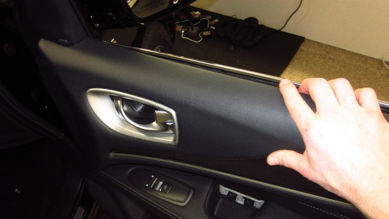 Infiniti-QX60-Interior-Door-Panel-Removal-Guide-031