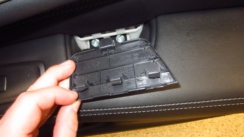 Infiniti-QX60-Interior-Door-Panel-Removal-Guide-038