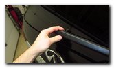 Infiniti-QX60-Rear-Window-Wiper-Blade-Replacement-Guide-015