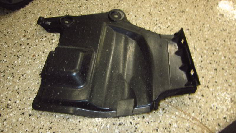 Infiniti-QX60-Serpentine-Accessory-Belt-Replacement-Guide-010