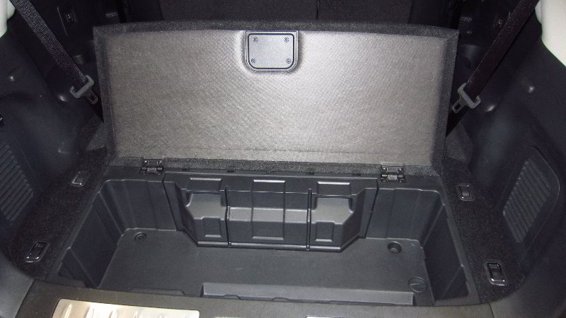 Infiniti-QX60-Spare-Tire-Lowering-Removal-Guide-004