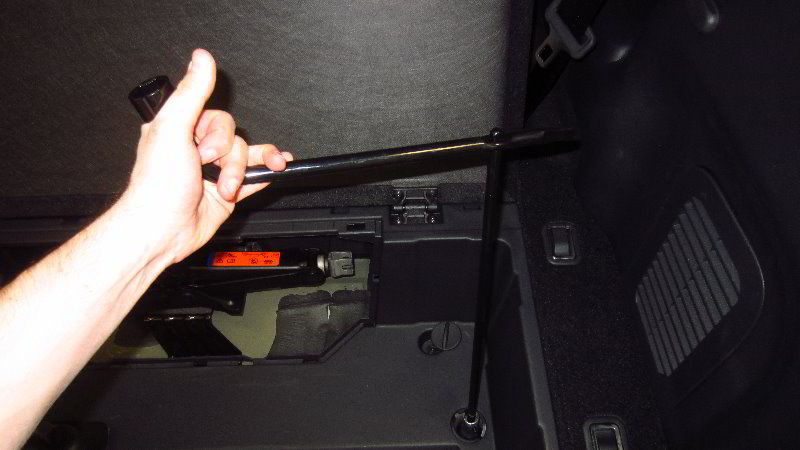 Infiniti-QX60-Spare-Tire-Lowering-Removal-Guide-016