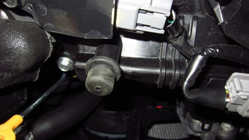 Infiniti-QX60-Spark-Plugs-Replacement-Guide-034