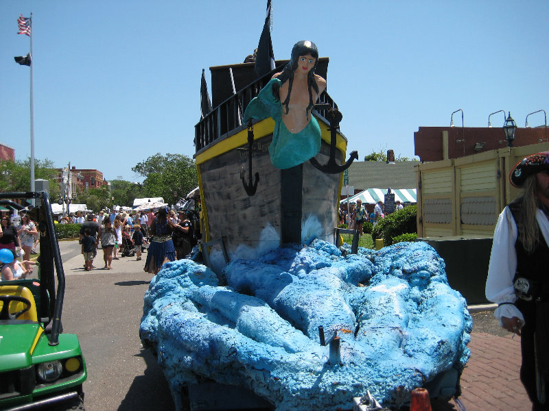 Isle-of-Eight-Flags-Shrimp-Festival-Fernandina-Beach-FL-020