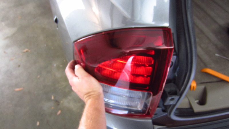 Jeep-Compass-Tail-Light-Bulbs-Replacement-Guide-022