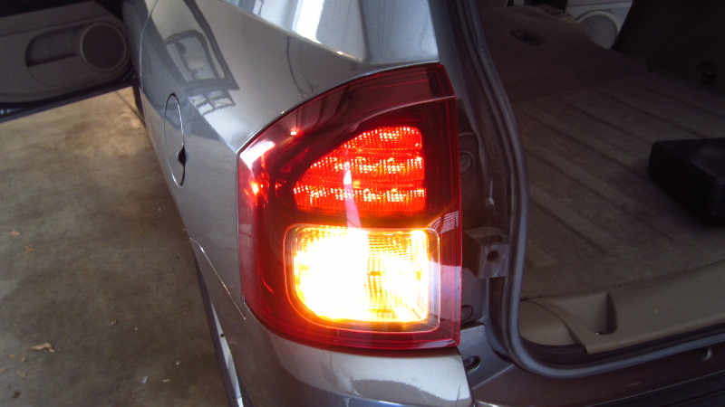 Jeep-Compass-Tail-Light-Bulbs-Replacement-Guide-027