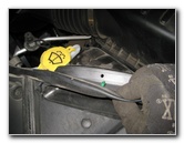 Jeep-Grand-Cherokee-Headlight-Bulbs-Replacement-Guide-006