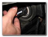 Jeep-Grand-Cherokee-Headlight-Bulbs-Replacement-Guide-016